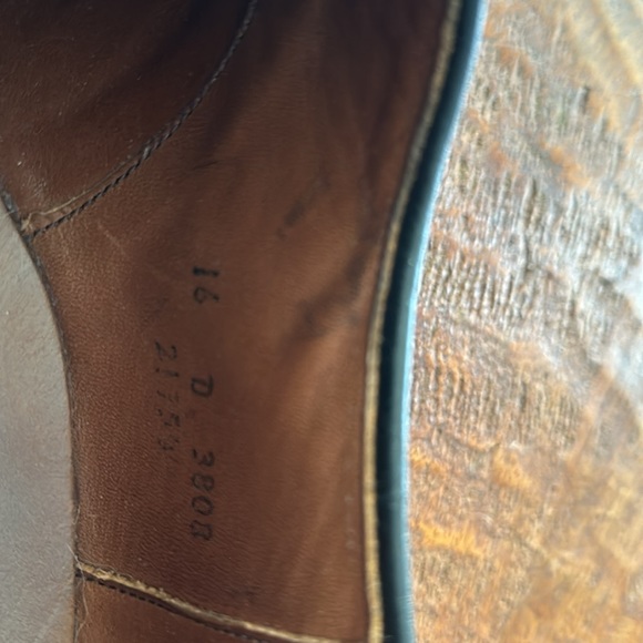 Allen Edmonds wing tips